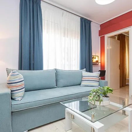 Tranquil Vibes Comfortable דירה *