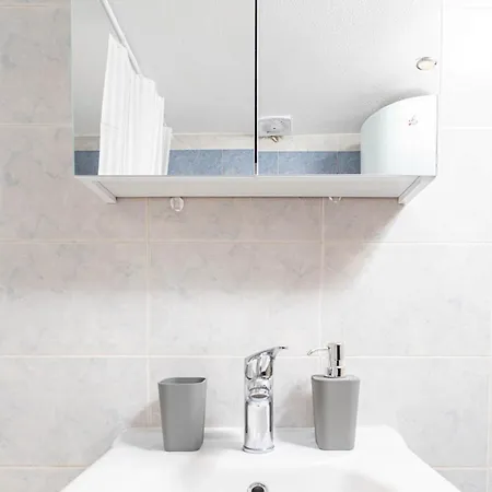 דירה Tranquil Vibes Comfortable *